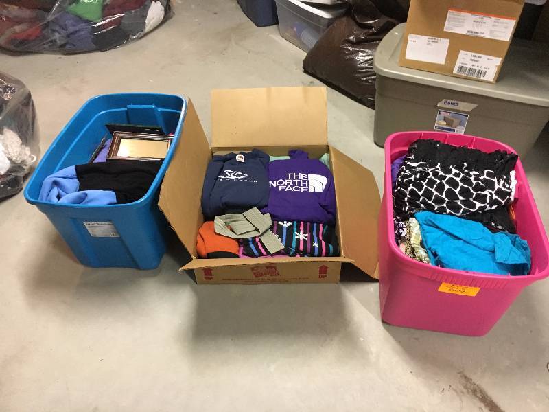 lot 365 image: LARGE Lot of Clothing