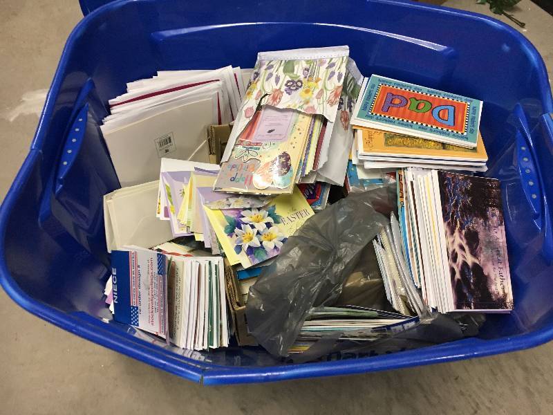 lot 374 image: Large Lot of Greeting Cards