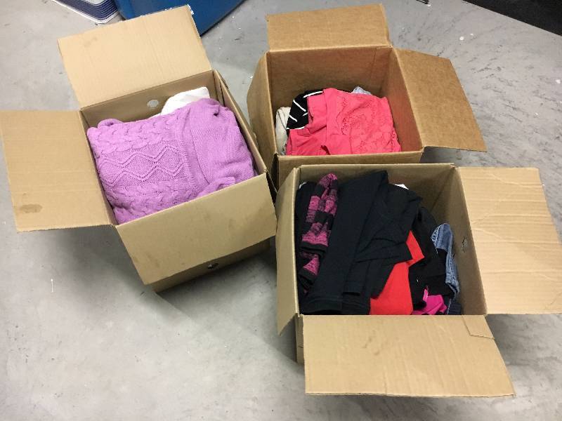 lot 376 image: LARGE Lot of Clothing