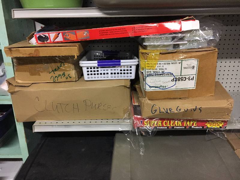 lot 231 image: Misc Crafting, Clutch Purses, Etc.