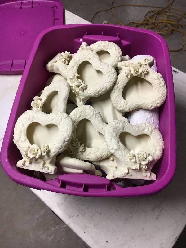 lot 238 image: Tote of Collectible Figurines