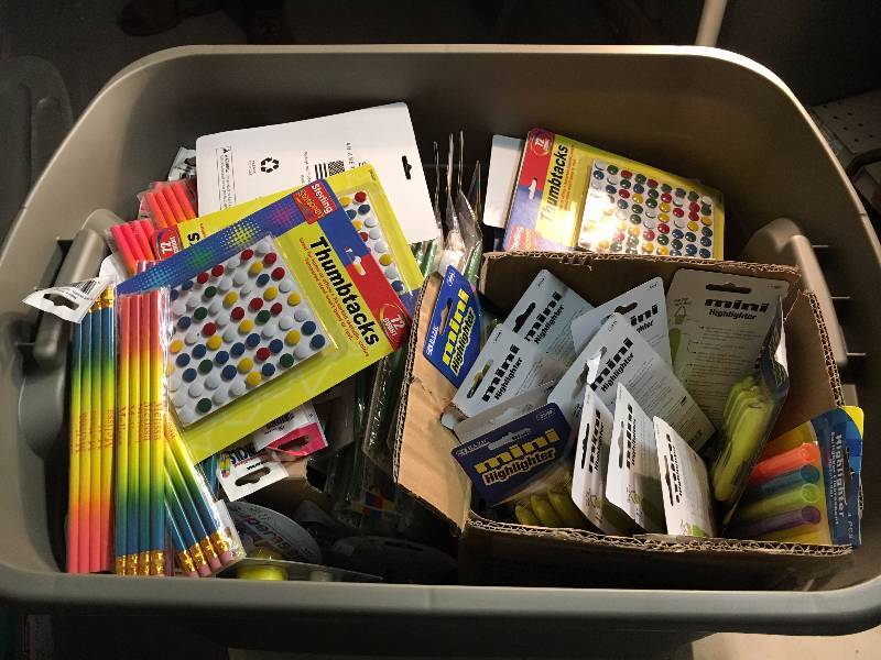 lot 253 image: Tote of Thumbtacks, Pencils, Highlighters, etc