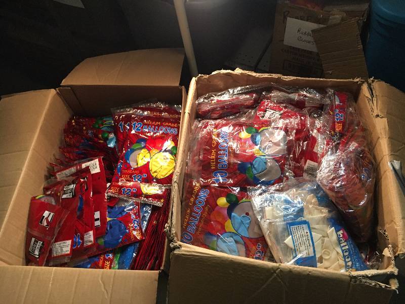 lot 258 image: 2 Boxes of Balloons