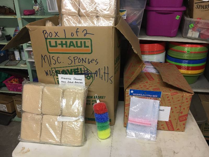 lot 275 image: Boxes of Sponges, Washer Bags, Etc.