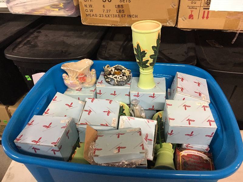 lot 290 image: Tote of Collectible Figurines