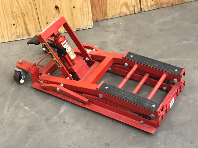 lot 43 image: Black Jack ATV Jack