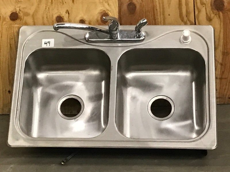 lot 49 image: Double Bowl Kitchen Sink