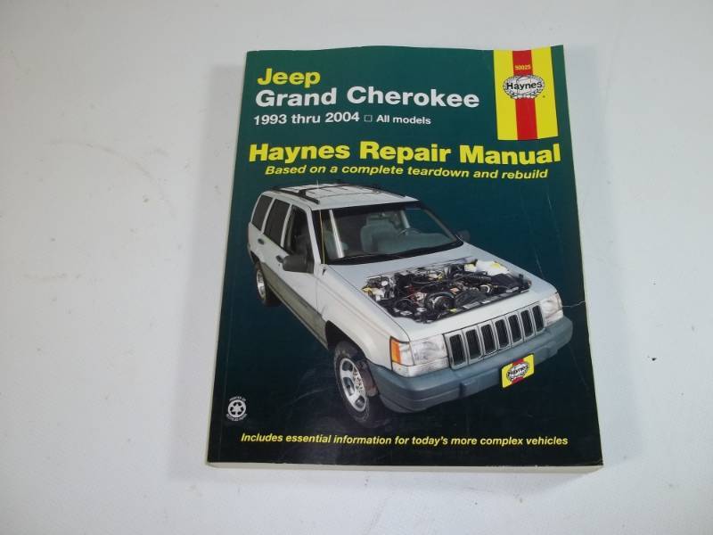 lot 28 image: Jeep Service Manual