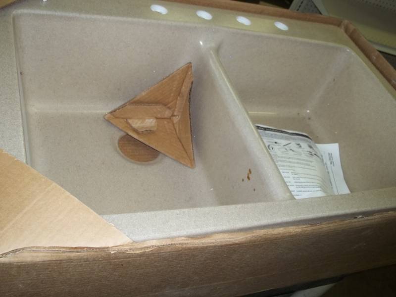 lot 39 image: Kitchen Sink