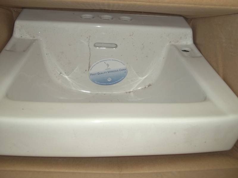lot 80 image: Bathroom Sink