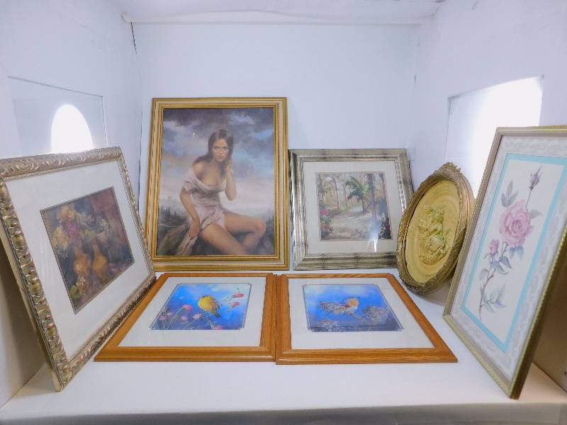 lot 14 image: Lot of (7) Framed Prints