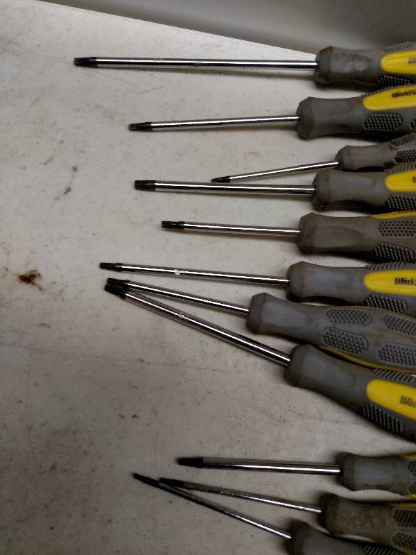 lot 44 image: Workforce Screwdrivers, Slot, Phill...