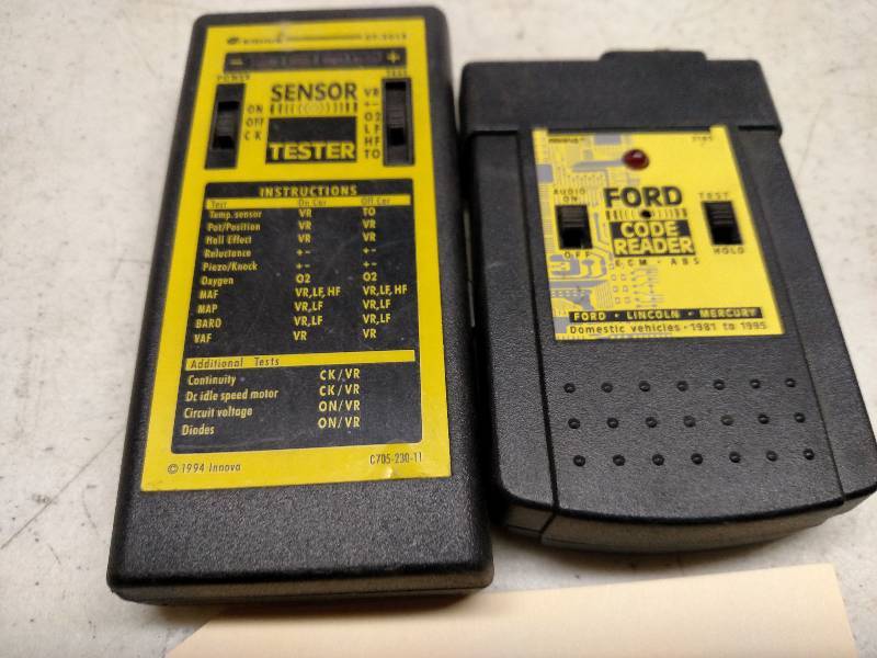 lot 58 image: Code Reader & Sensor Tester...