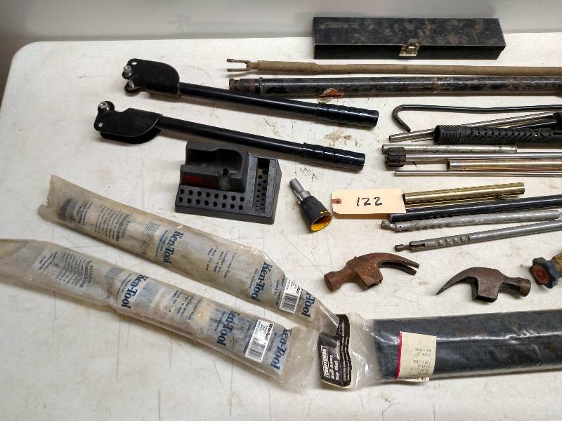 lot 122 image: Asstd Tools & Misc....