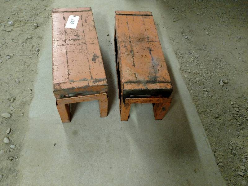 lot 135 image: (2) Car Stands, 24x9x9...