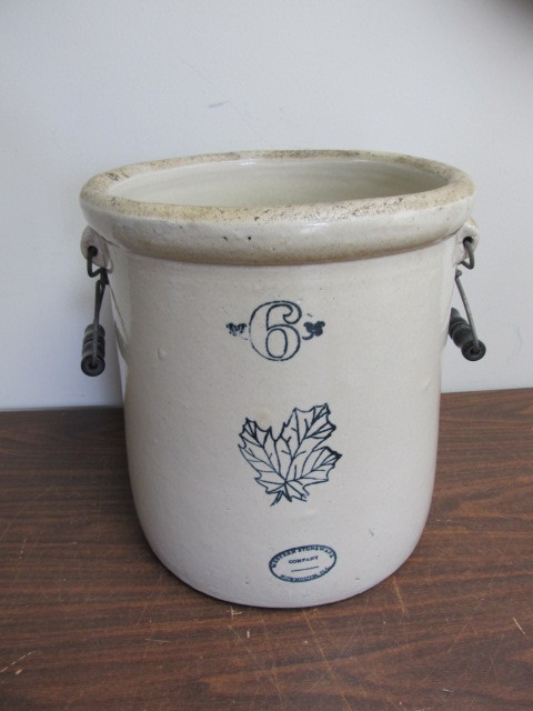 lot 41 image: NICE 6 Gallon Western Stoneware Crock wHandles