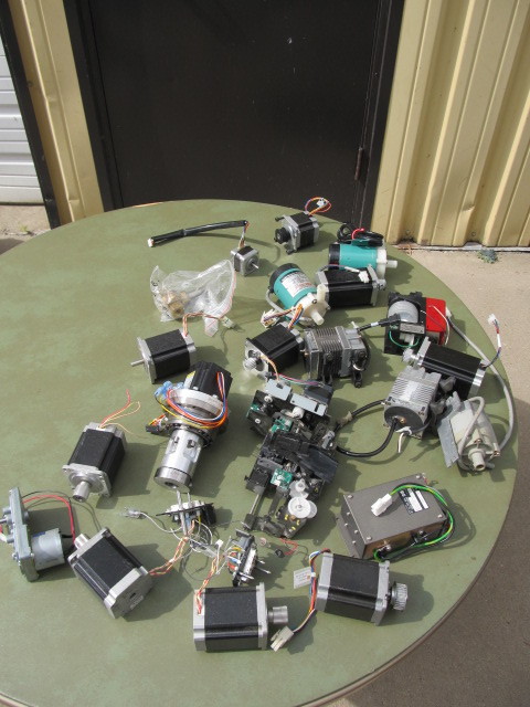 lot 47 image: Large Lot of Assorted Motors