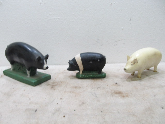 lot 105 image: 3 Vintage Pig Figures - Chalkware Wood etc