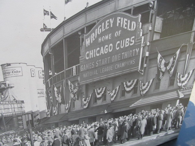 lot 96 image: Large Vintage Style Chicago Cubs WRIGLEY FIELD Wall Photo