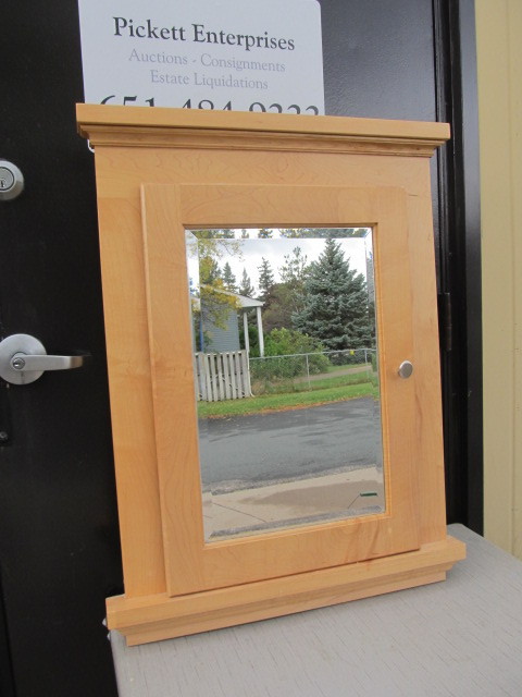 lot 168 image: Custom Made Maple & Oak Medicine Cabinet - Dovetail cased