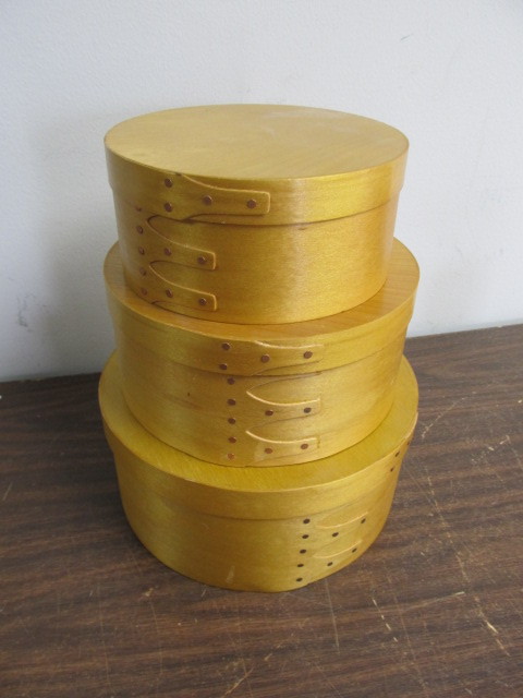 lot 205 image: NICE Round Primitive Bentwood Nesting Boxes