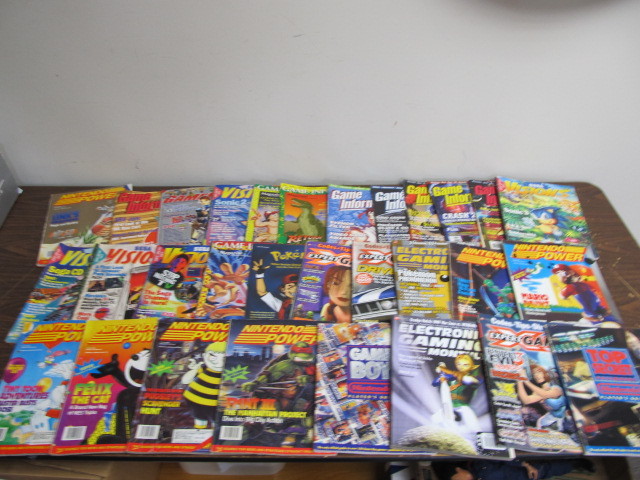 lot 207 image: Lot of 30 Gaming Magazines - Nintendo, Sega, Gameboy, etc.