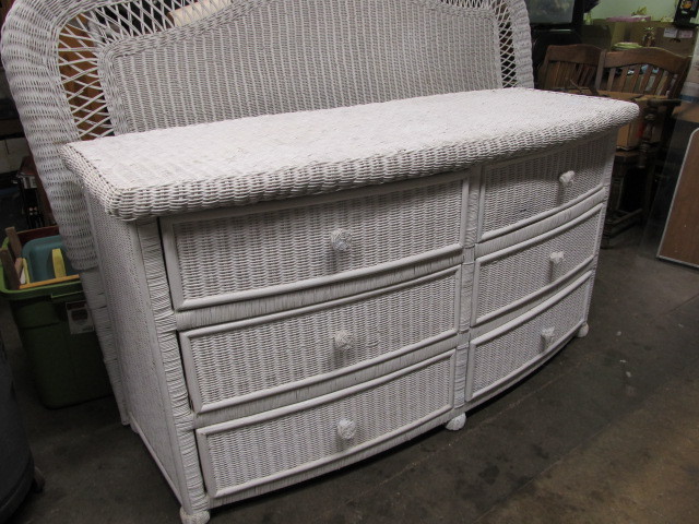 lot 221 image: White Wicker Dresser & King Size Headboard