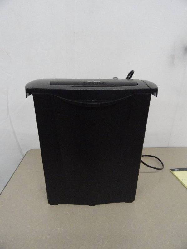 Paper shredder