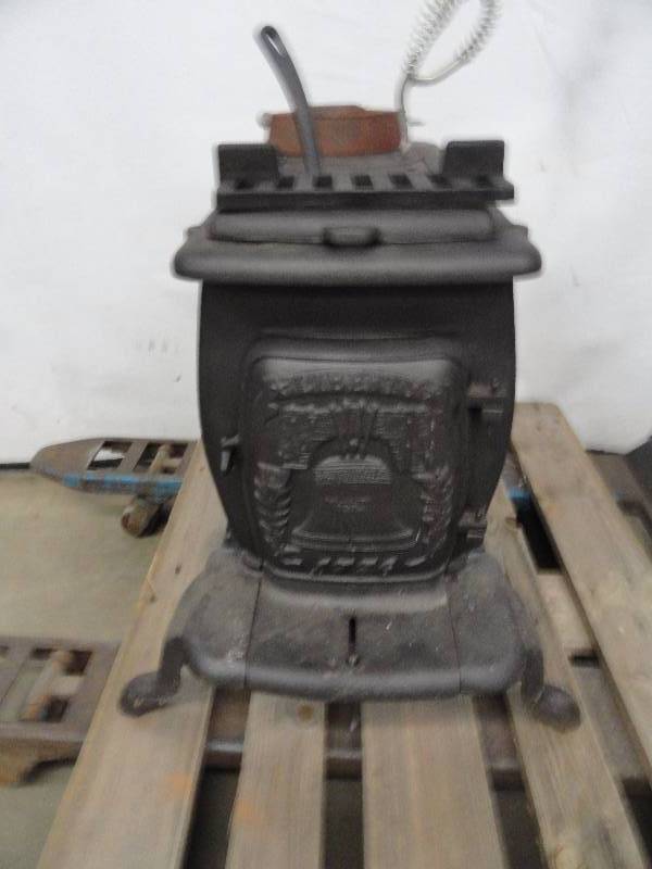 Cast Iron Wood Stove