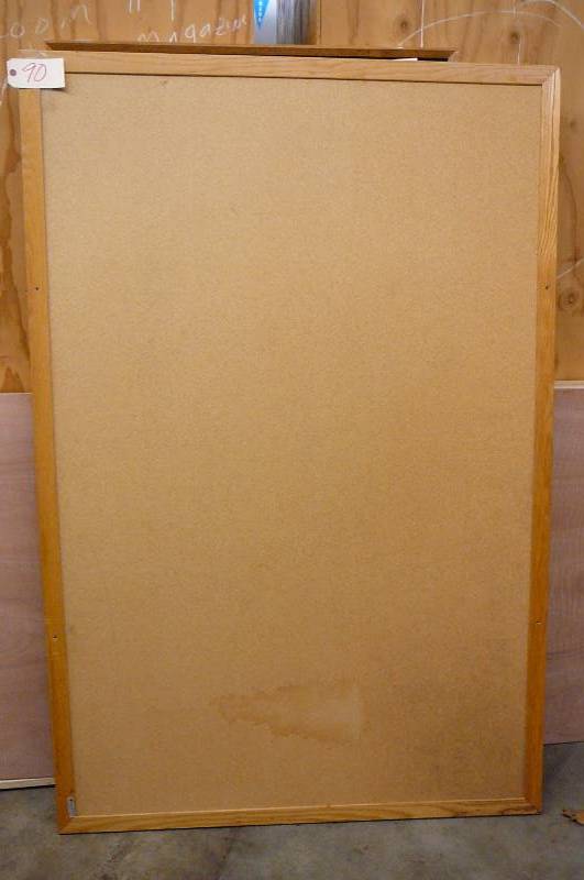lot 90 image: Corkboard 48 x 72