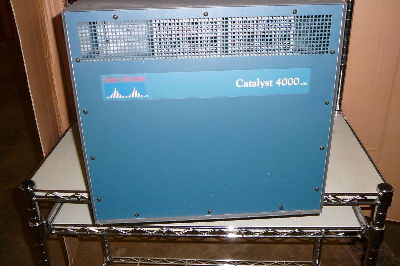 lot 120 image: Catalyst 4000 Cisco Systems Model # WS-C4006 Series (pwr supply)