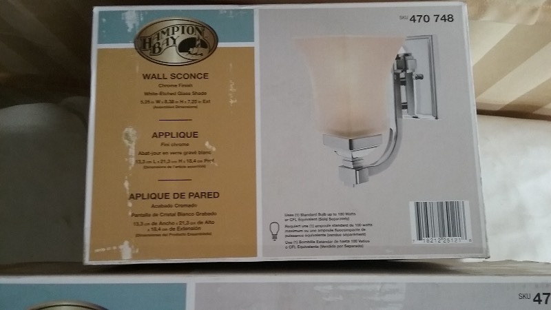 lot 34 image: Hampton Bay 2x set wall lighting