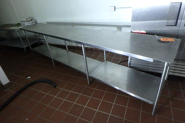 lot 3 image: Stainless Work Table