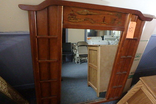 lot 58 image: Wall Mirror wOriental Scene