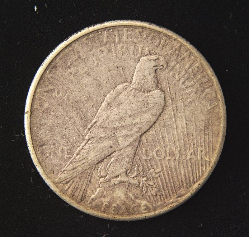 1922-S PEACE SILVER DOLLAR FINE