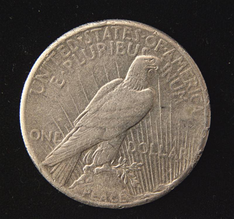 1928 PEACE SILVER DOLLAR KEY DATE COIN XF40