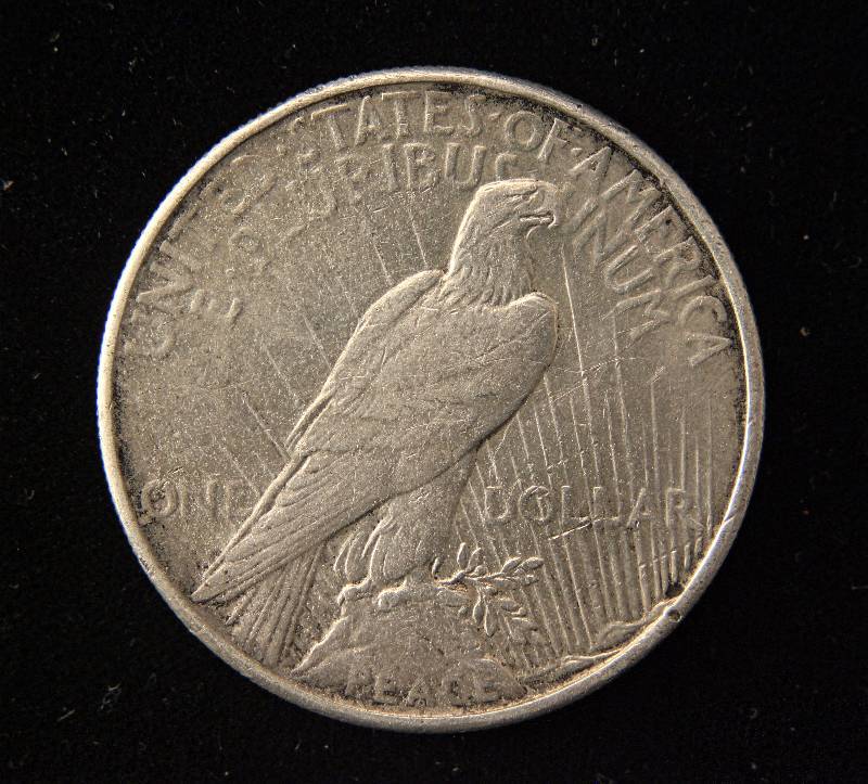 1935 PEACE SILVER DOLLAR XF