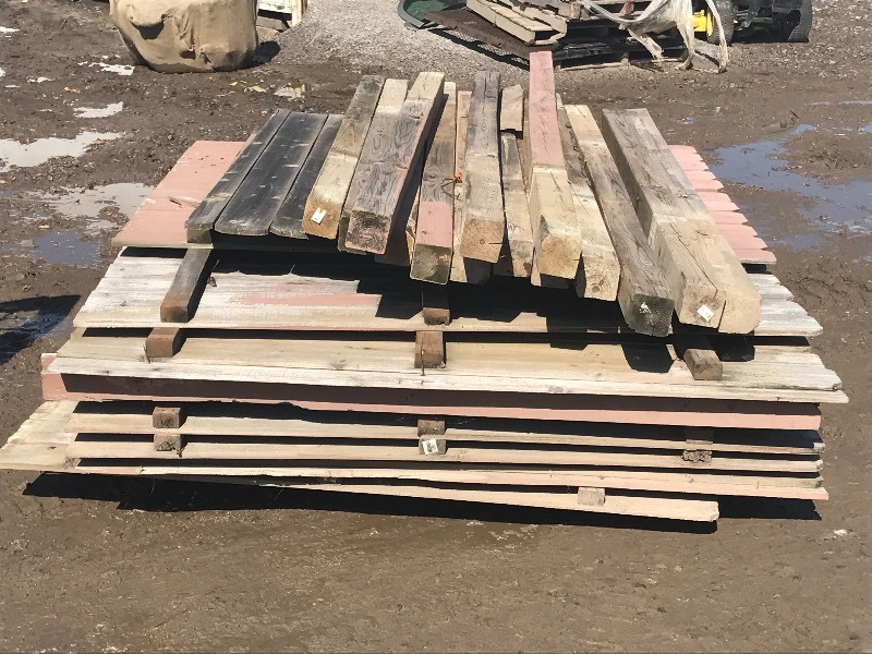 Pallet Of Wooden Fencing & Timbers
