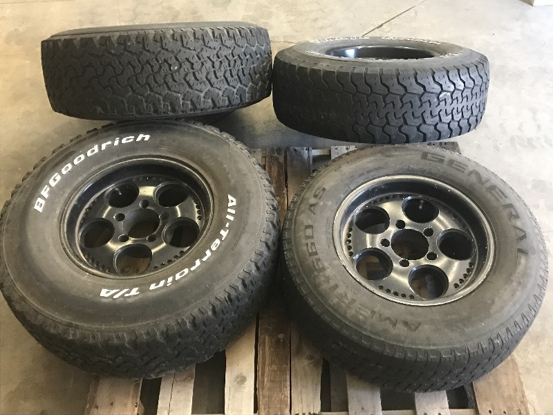 (4) Wheels & Tires