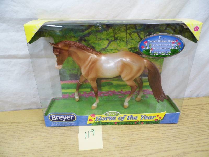 Breyer Horse outlet 2015