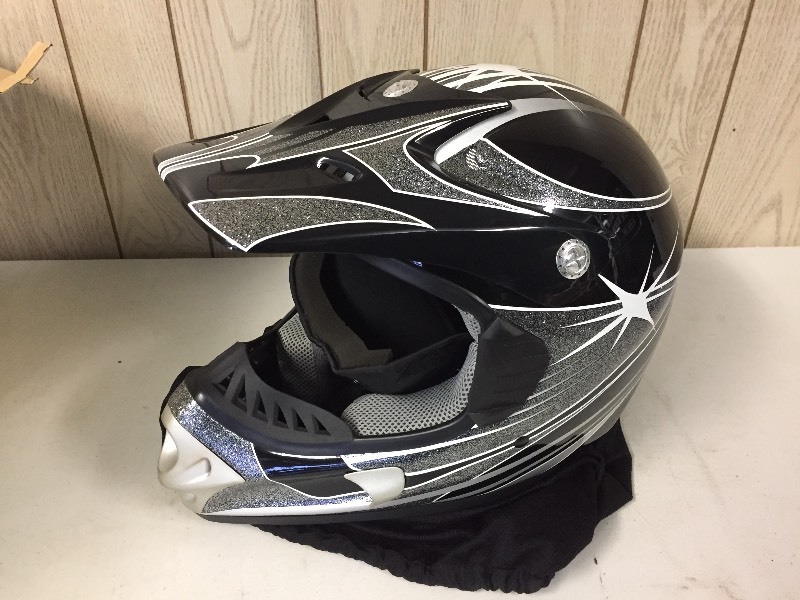 lot 21 image: New Casque Bombardier Snowcross Helmet Unisex