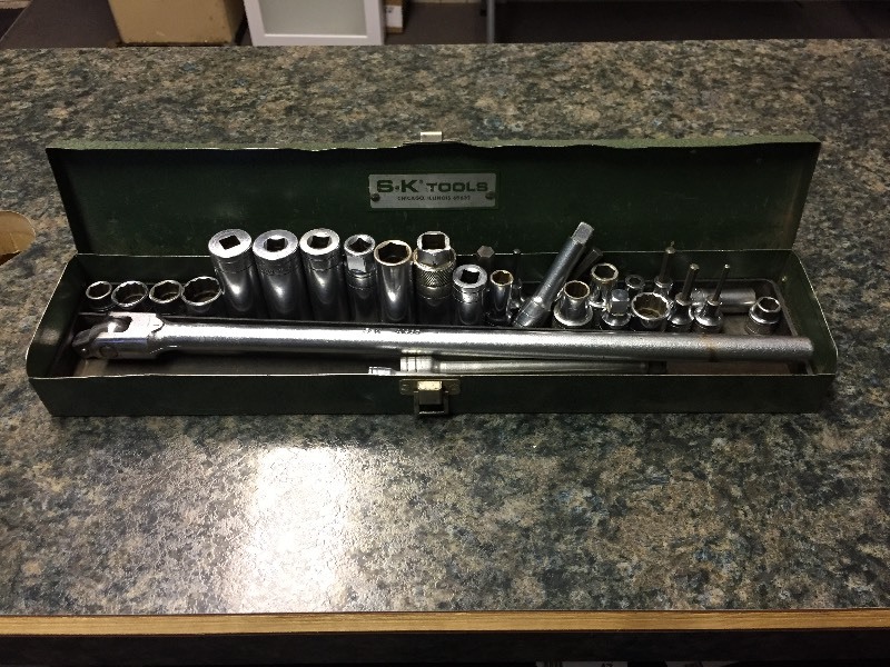 lot 36 image: S-K Tools Breaker Bars & Sockets & Metal Case