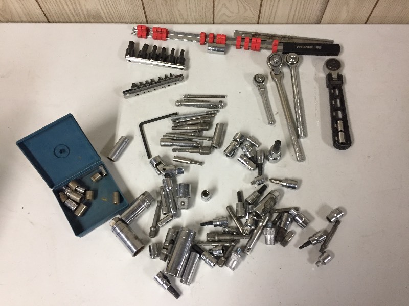 lot 38 image: Rachets, Sockets, Extensions
