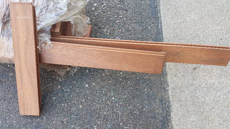 lot 10 image: Nice Hardwood flooring 