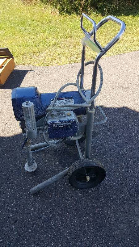 lot 16 image: Graco paint sprayer 