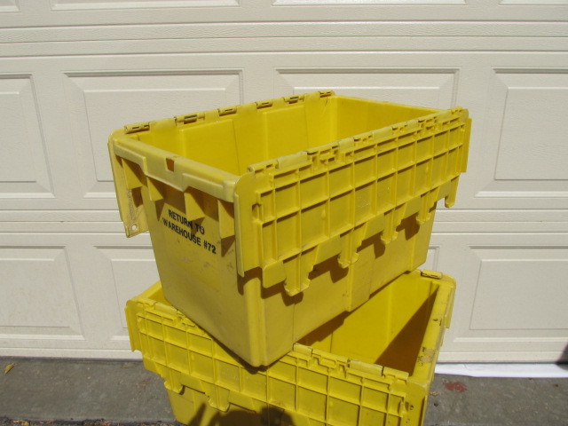 lot 313 image: Yellow Bins w WingsCovers (3)