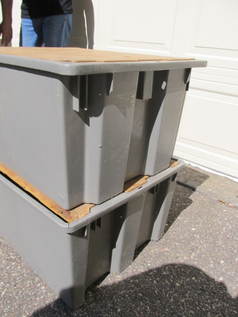 lot 311 image: Gray Bins w Covers (2)