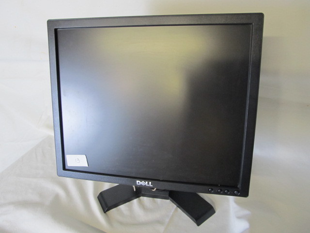 lot 13 image: Dell 16 Monitor