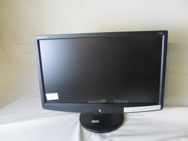 lot 14 image: eMachines 18.5 Monitor