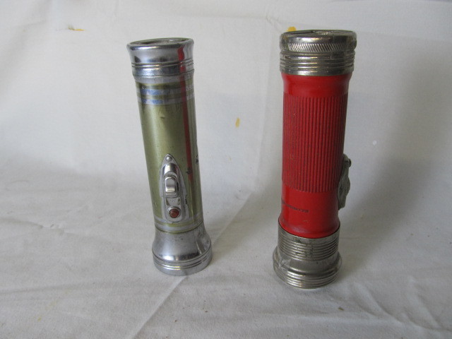 lot 43 image: Winchester & Top Lite Vintage Flashlights